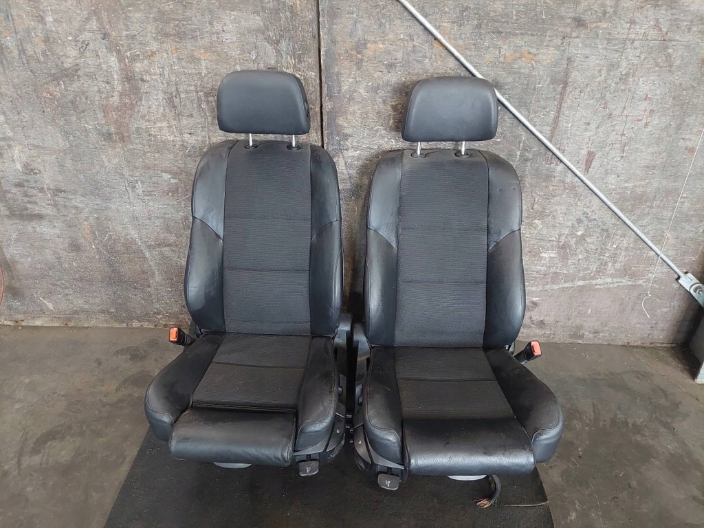 фото №8, Сидіння комплект лівий правий заднє сидіння задня + обшивки шторка bmw e61 520d