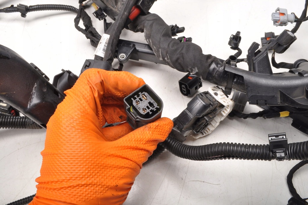 фото №9, Volvo s60 iii v60 ii 2.0 t5 жгут электропроводка двигателя 31499292