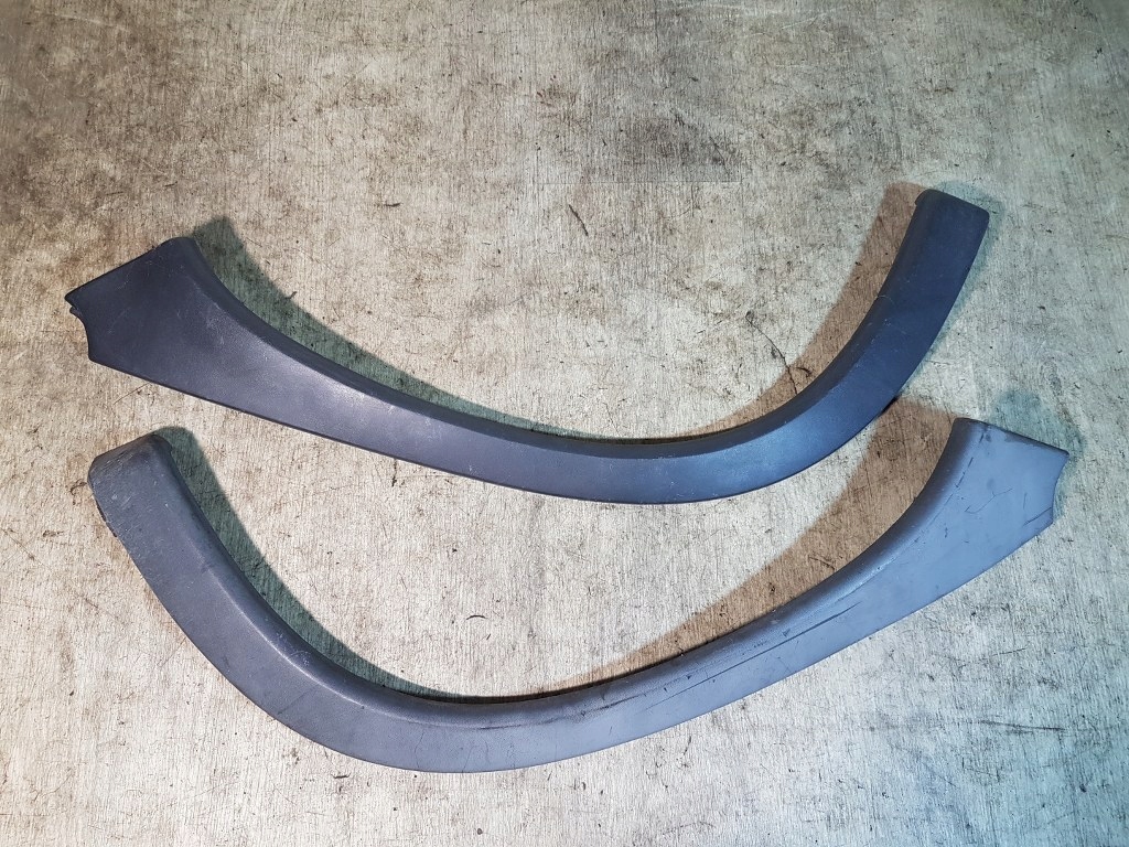 фото №1, Молдинг крила задня пара opel corsa b 3d