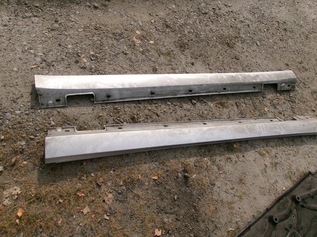 фото №1, Mercedes-benz оригинальный номер a2126900140l молдинг порог порог