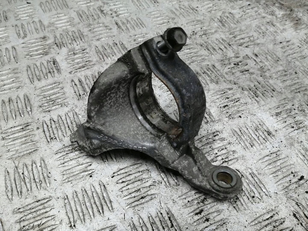 фото №1, Кронштейн опора полуось renault clio iv dacia duster 1.5 397744935r