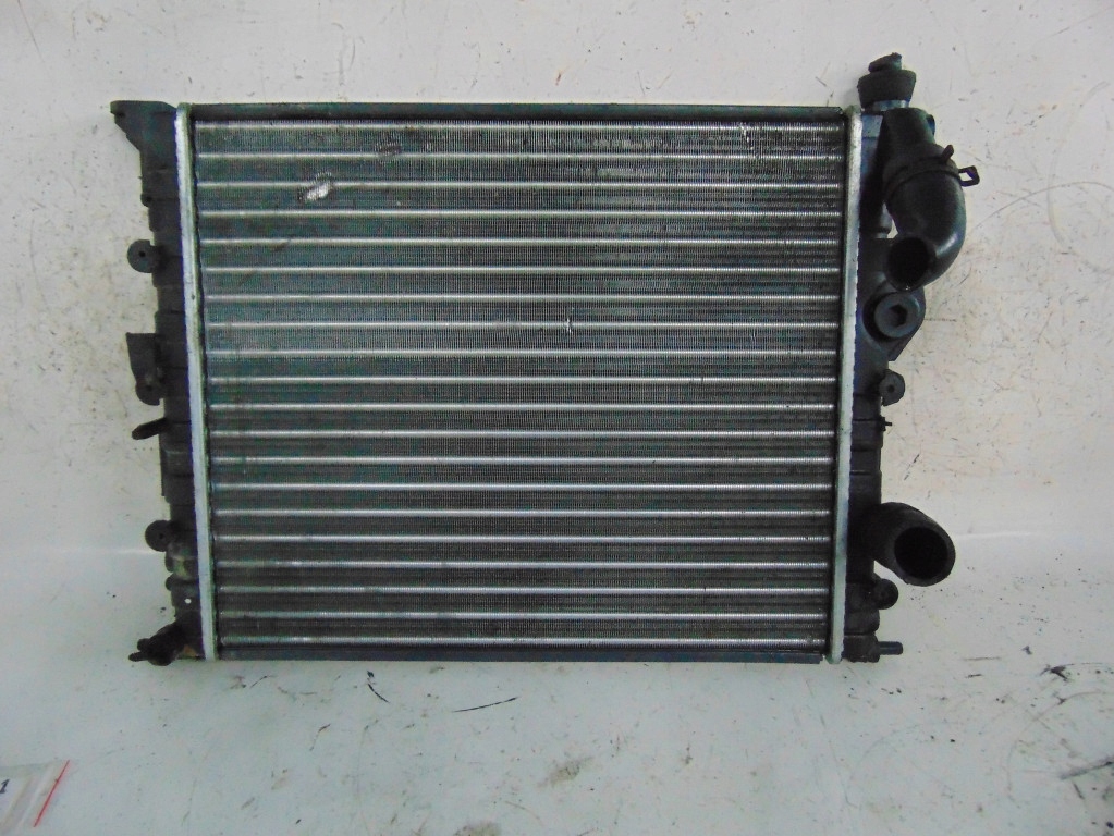 фото №1, Renault megane радиатор ---