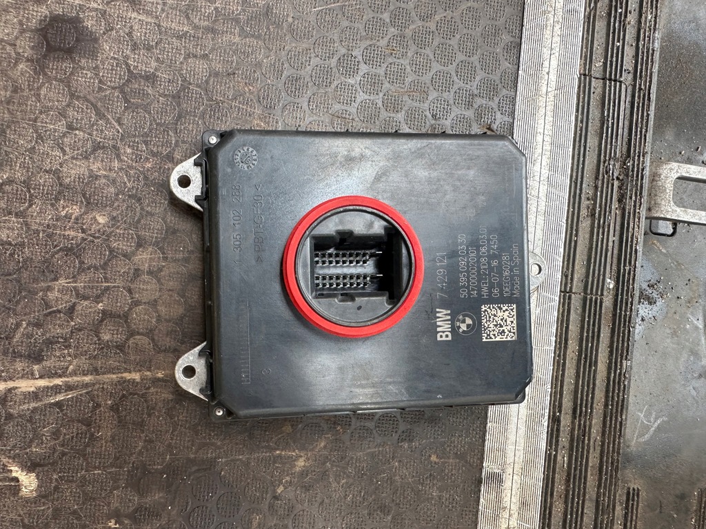 фото №1, Bmw g01 g02 g11 g30 преобразователь модуль led оригинал