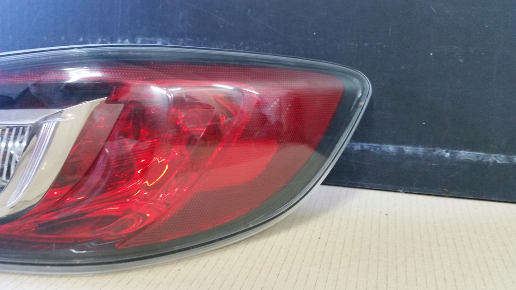 фото №5, Лампа задня права lub ліва mazda 3 bl hb 09-13