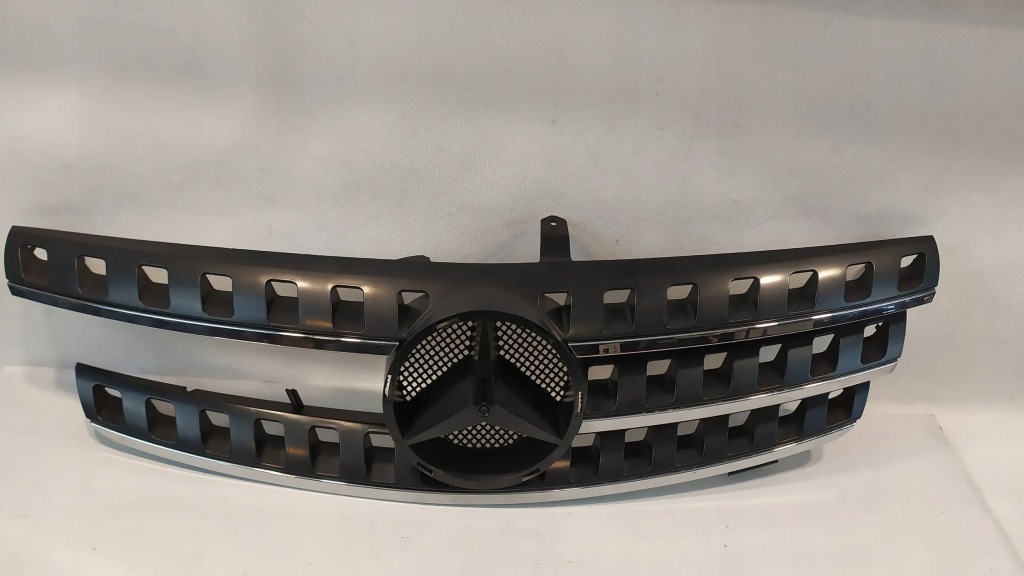 фото №4, Решітка радіатора mercedes ml w164