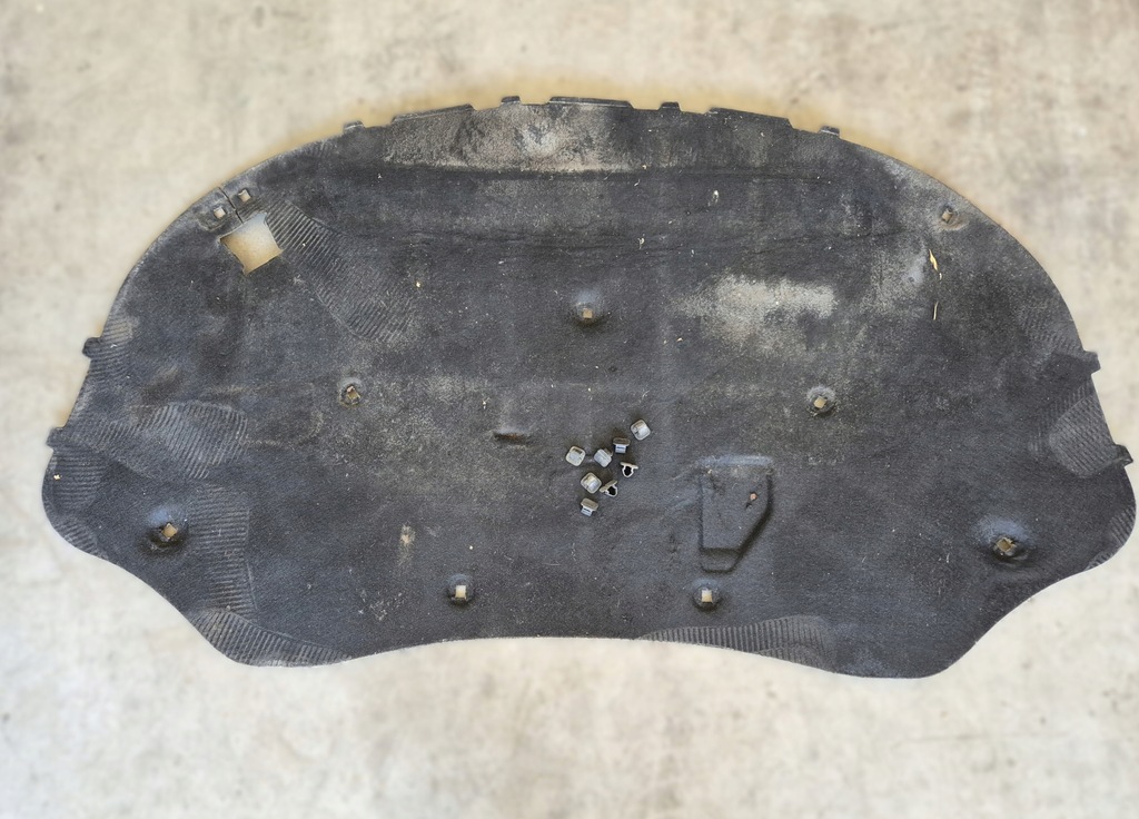 фото №1, Vw passat b6 шумоизоляция капот подкрылок клипсы