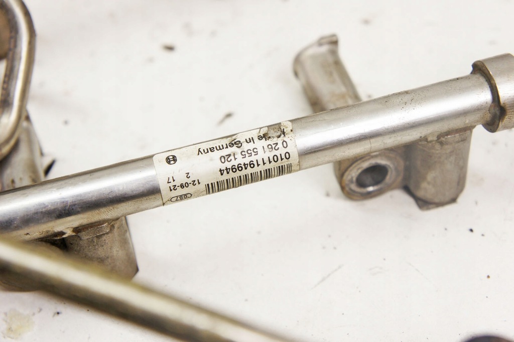 фото №7, Km131 jaguar xj x351 3.0i молдинг впрыскная шланг