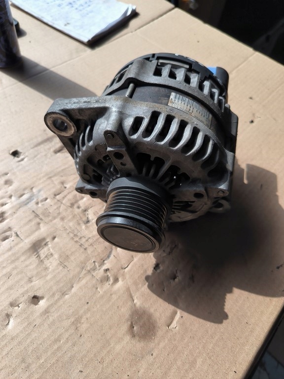 Alfa romeo stelvio 2.2 d генератор 50536692 Доставка