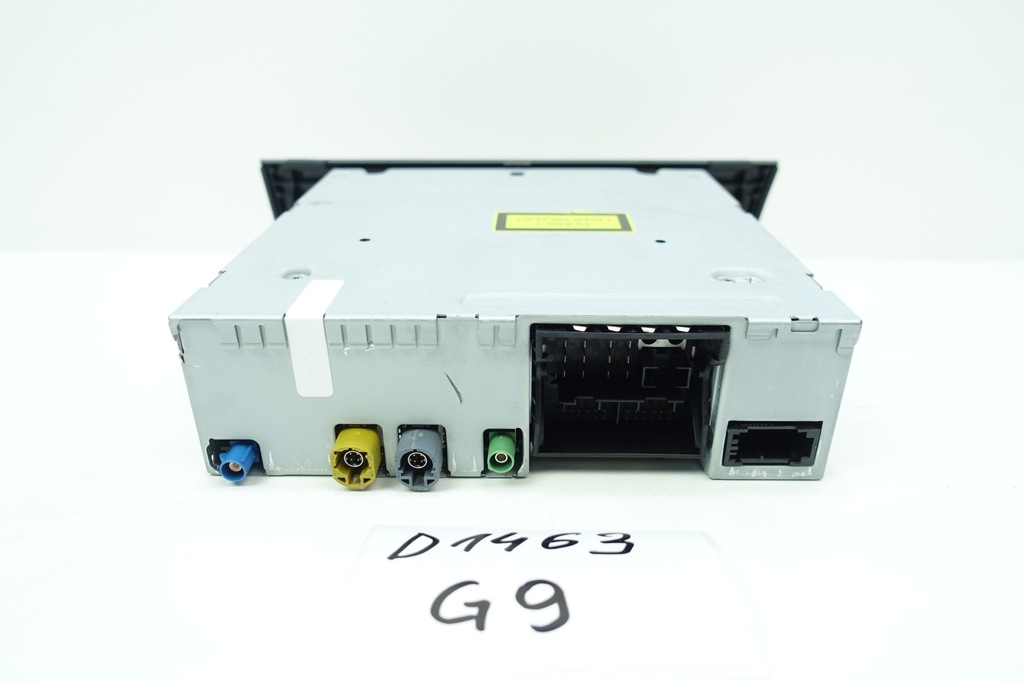 фото №5, Считыватель мультимедиа audi a5 8t lift 8r1035748j