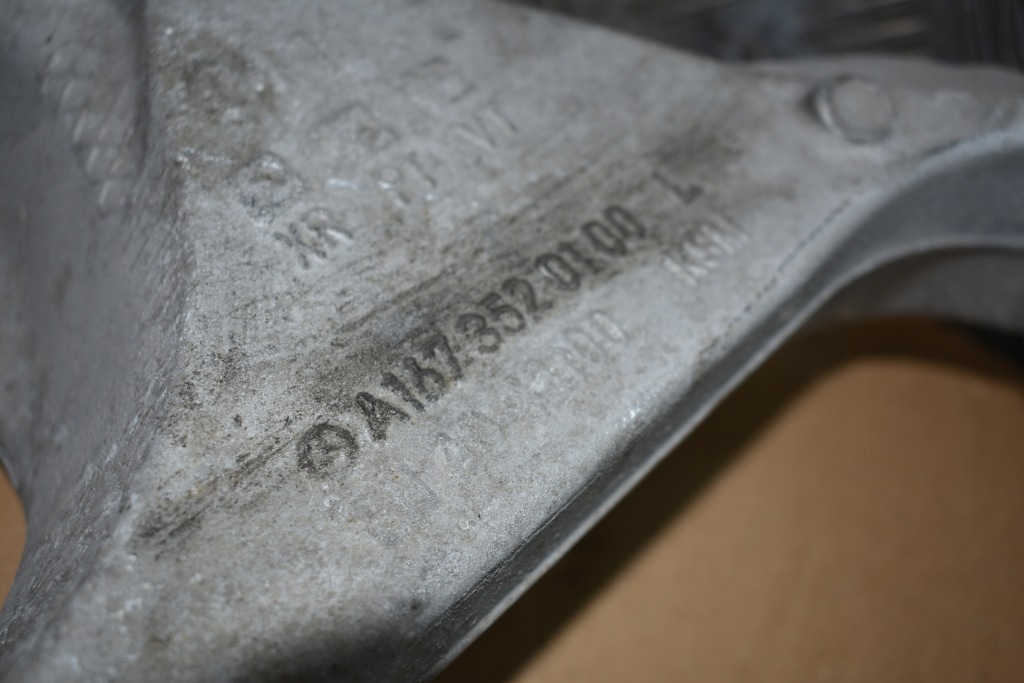 фото №5, Idealne підвіска задні ліва mercedes w167 1