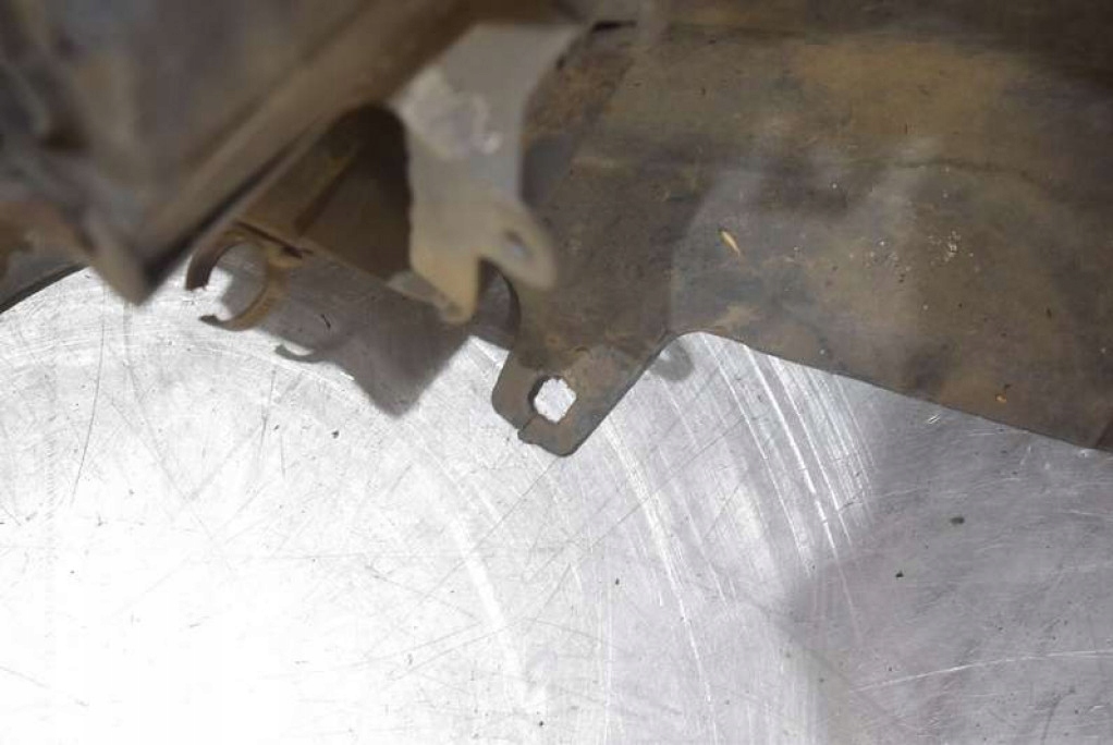 фото №16, Бампер перед передній 8t5 pdc toyota prius 3 iii xw30 09-11