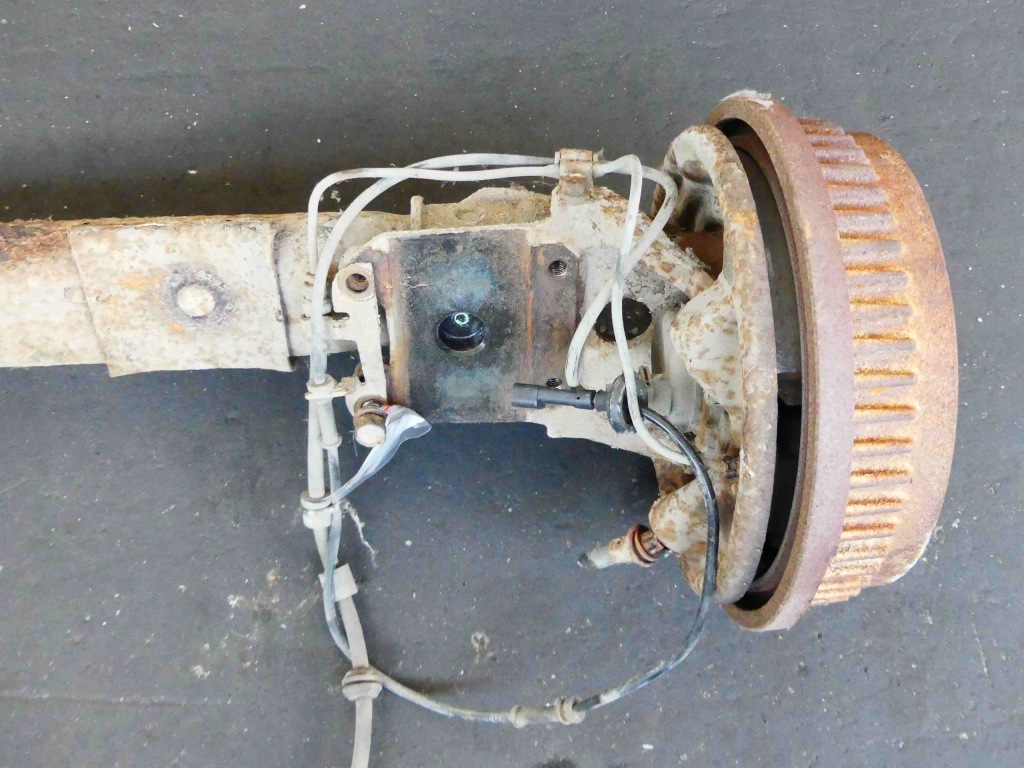 фото №2, Балка задняя oś задняя ступица grand caravan iv 00-07