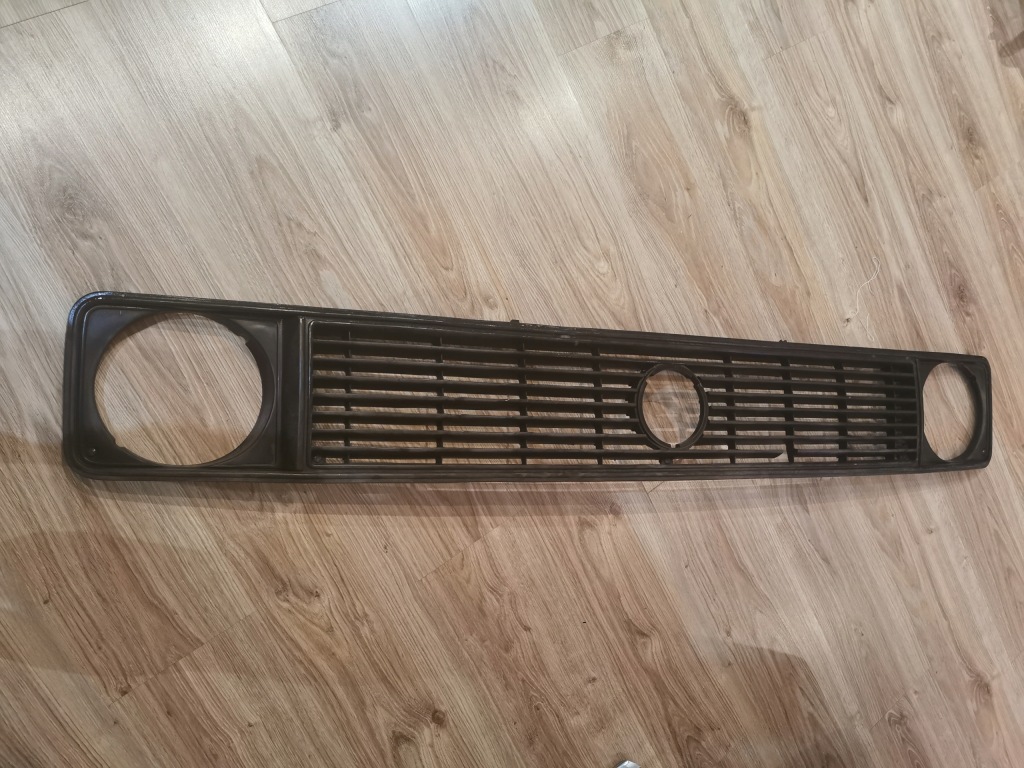 фото №1, Vw transporter t3 решётка радиатора решётка радиатора 79-92