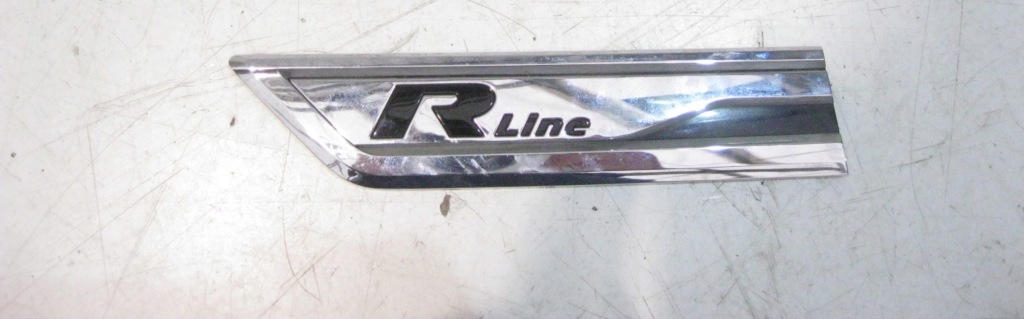 фото №1, Vw touareg iii молдинг значок r-line 760853688j