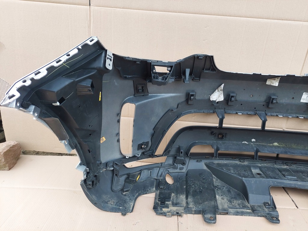 фото №8, Land rover discovery v 16r .бампер перед a308