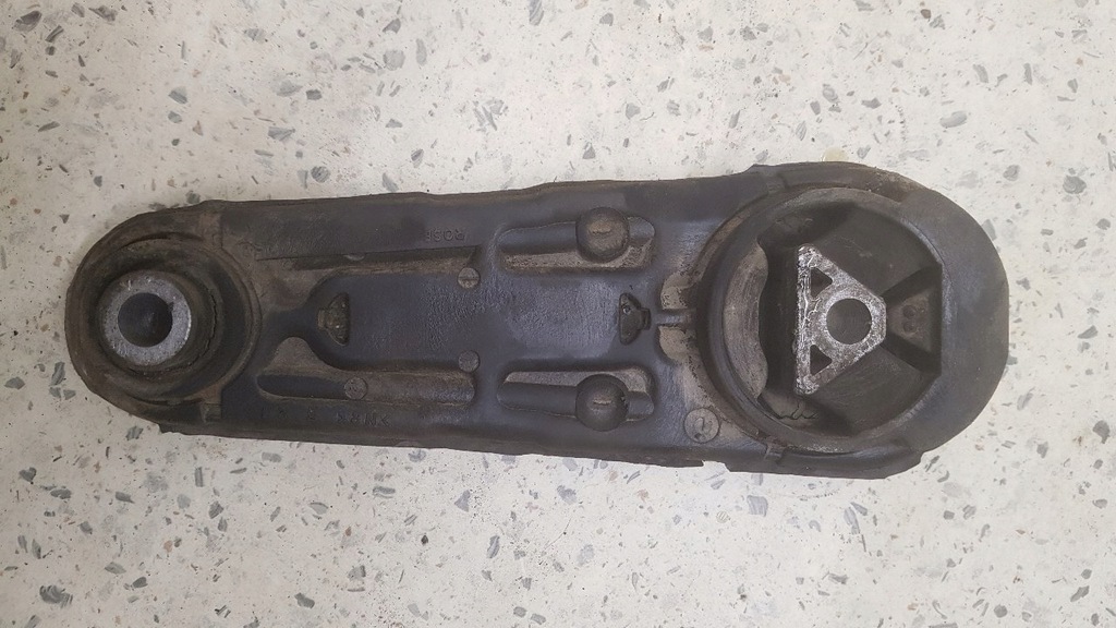 фото №2, Кронштейн подушка двигуна renault scenic ii 1.5 dci