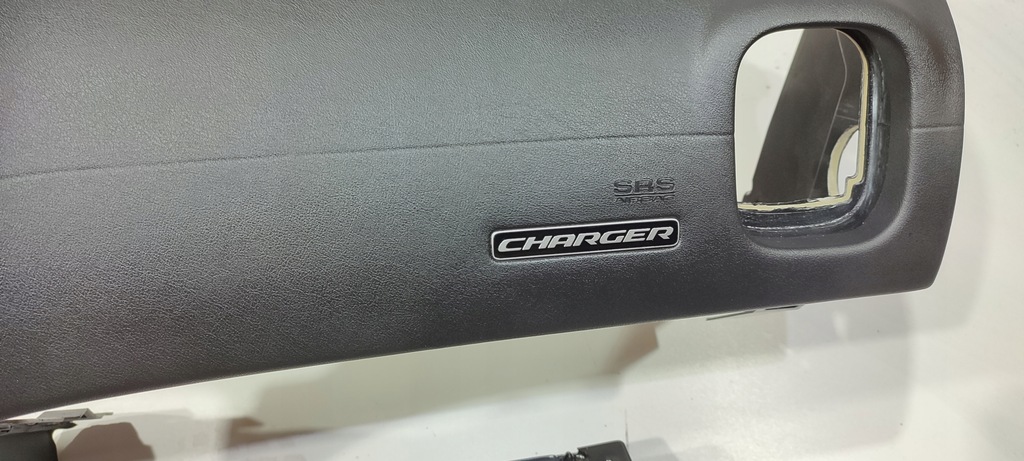 фото №6, Dodge charger приборная панель консоль подушка безопасности подушки безопасности ремни