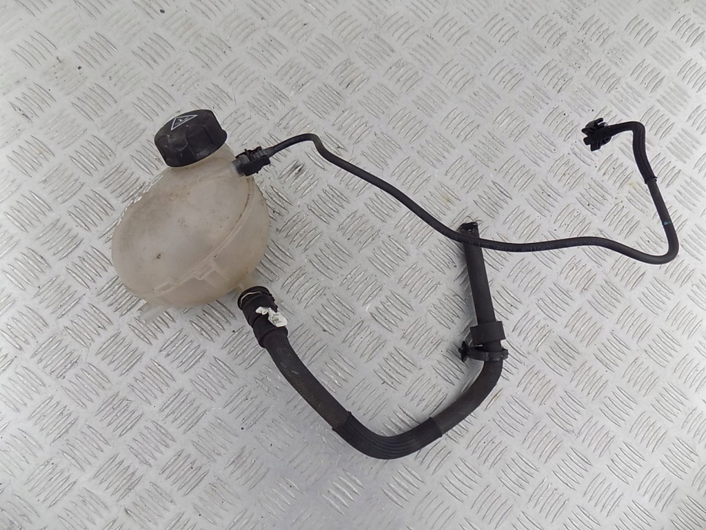 фото №1, Citroen ds3 бачок расширительный