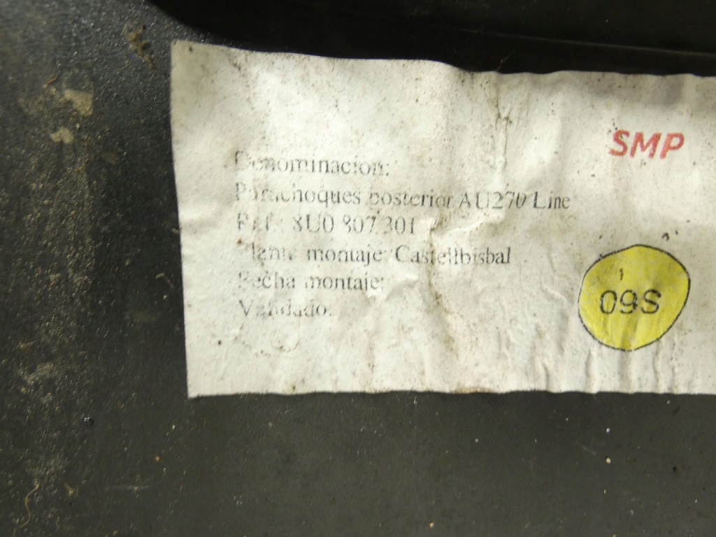 Бампер задній задній audi a1 82a 5d sportback 4x pdc 18r- lx7l Доставка