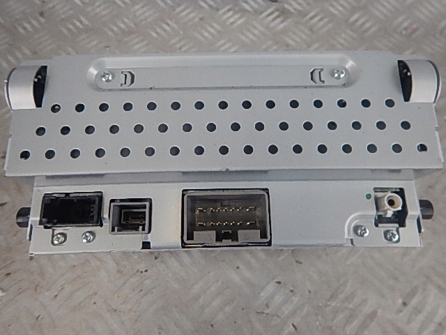 фото №2, Volvo xc60 радио cd 31310071aa