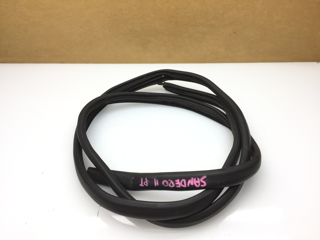 фото №1, Dacia sandero ii прокладка кузовная ниша дверь правая задняя задняя