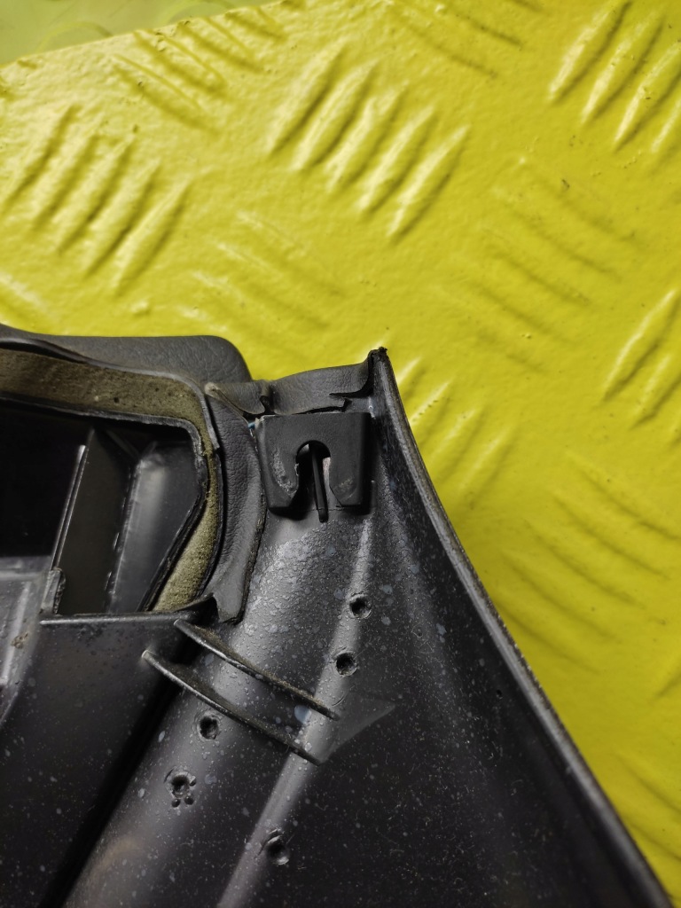 фото №6, Audi a6 c6 kombi оббивка двері лівий задня