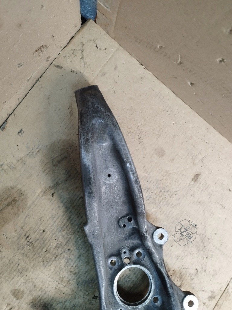 фото №8, Bmw 7 g11 g12 xdrive поворотный кулак ступица перед 688438001