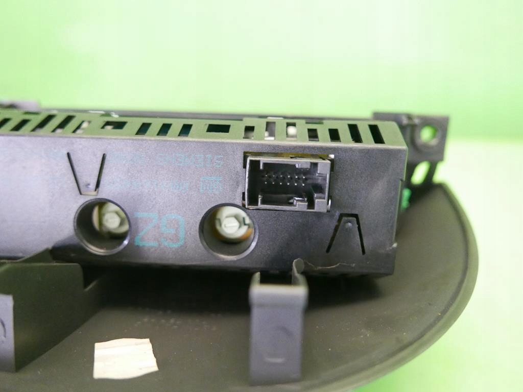 фото №8, Дисплей приладова панель годинник opel corsa c gz