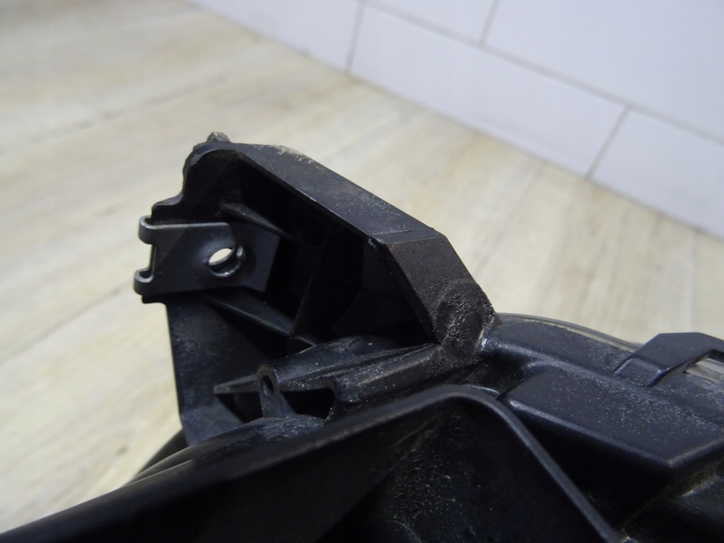 фото №8, Лампа перед правая vw amarok 2h3941032