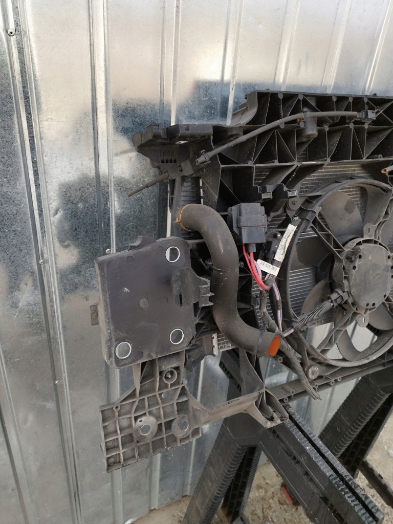 Купить Ремень передний renault scenic 3 3 рестайлинг  1.6 cdi r9m механическая коробка передач lata 2012-2016