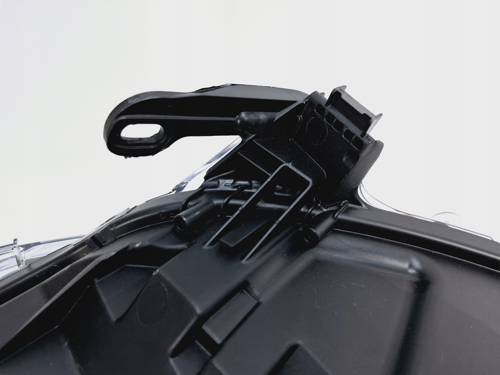 фото №10, Лампа правый перед передняя правая peugeot 208 i lift 2019- #061