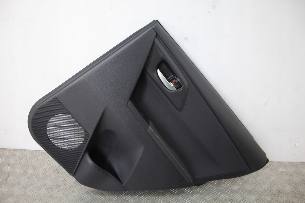 фото №1, Обшивка двері правий задня toyota auris ii lift