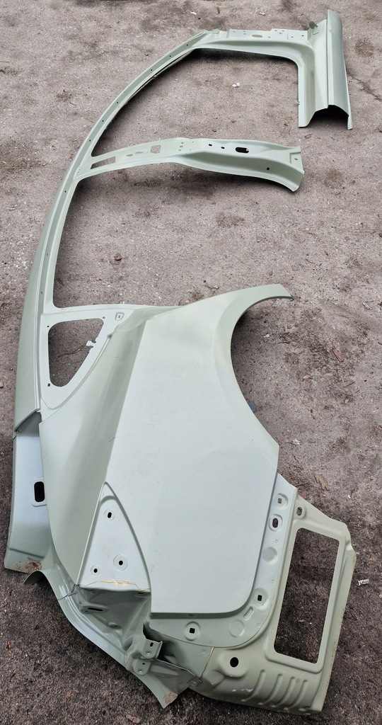 фото №1, Tesla model 3 крила задній правий