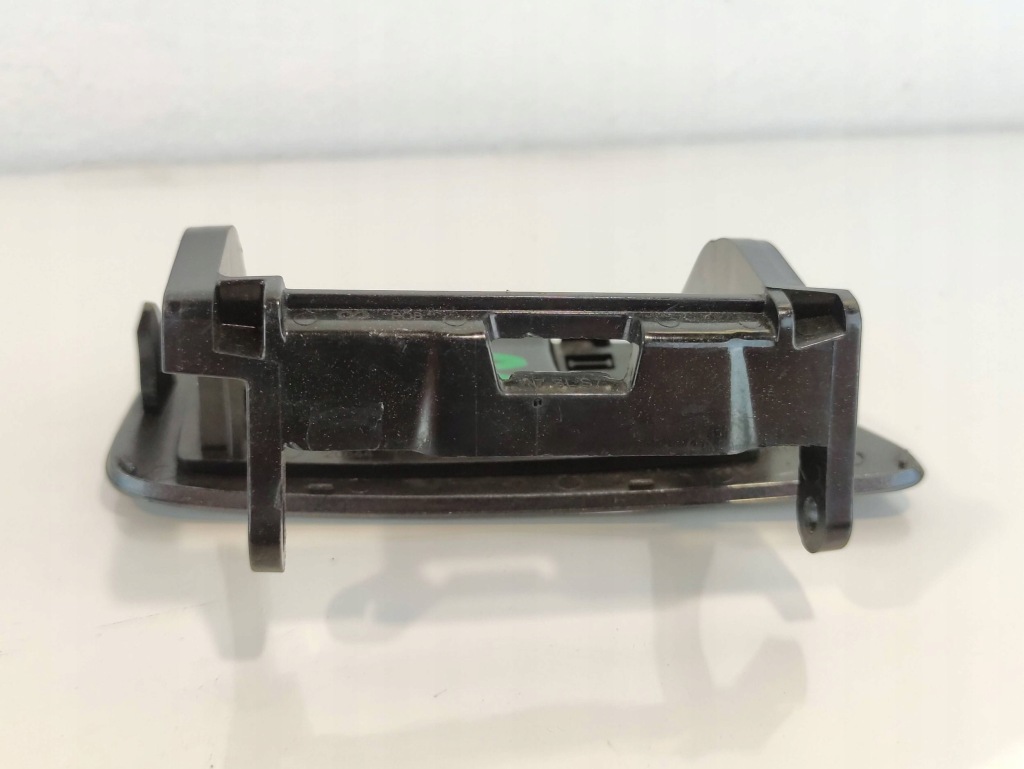 Audi a7 4k заглушка омывателя лампы левая 4k8807787d Недорого