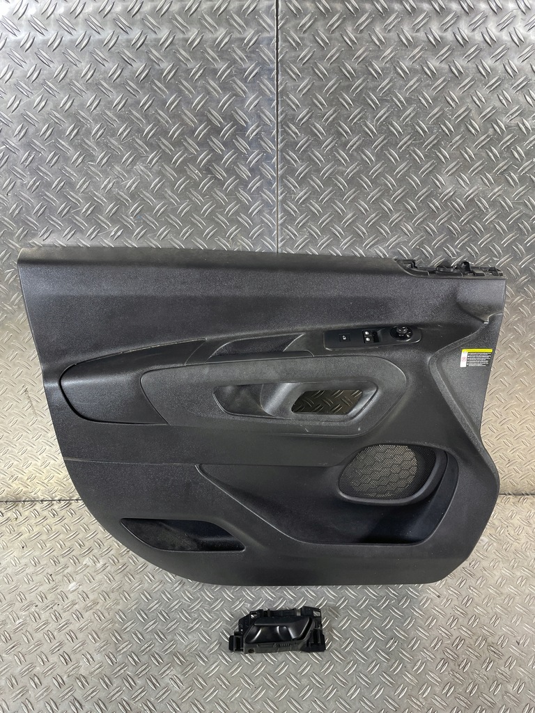 фото №1, Opel combo 18- обшивка обивка дверь перед левая 9816791277
