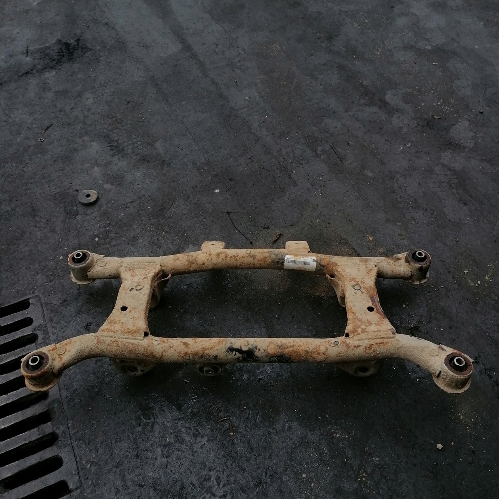 фото №1, Kia sportage ii 2.0b балка подвеска подрамник задняя