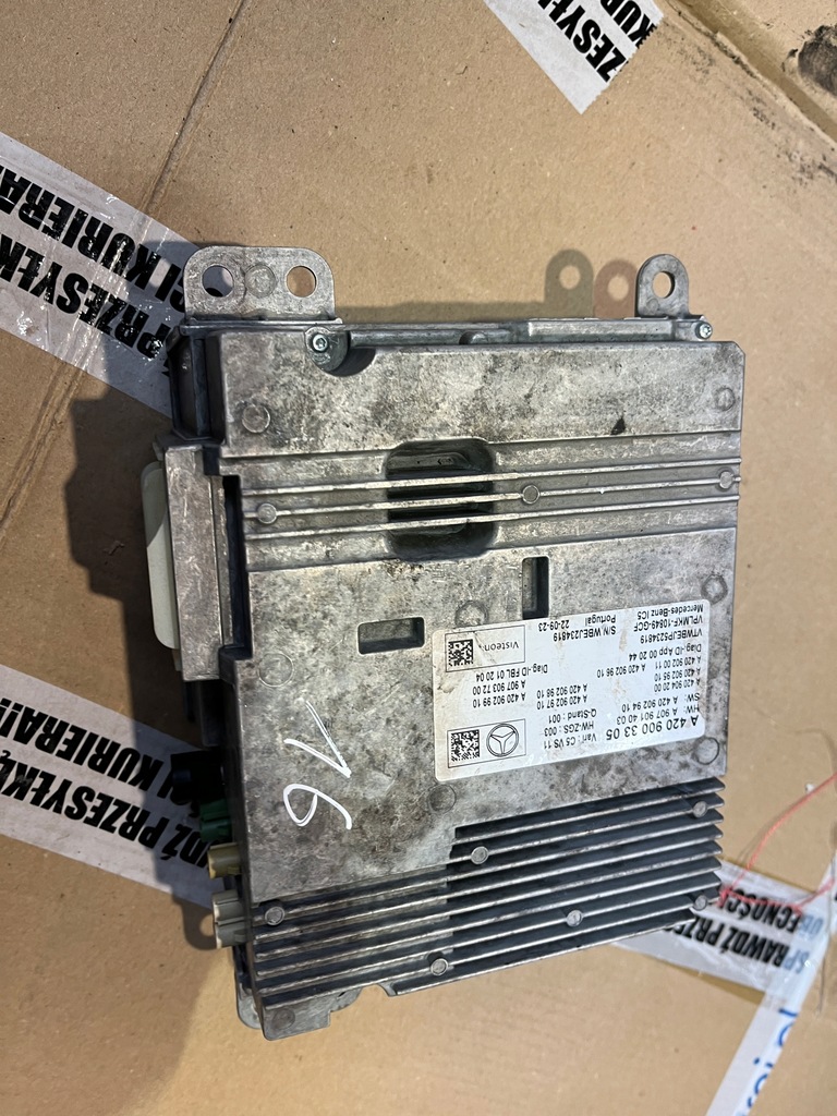 фото №1, Радіо sprinter a4209003305 навігація модуль