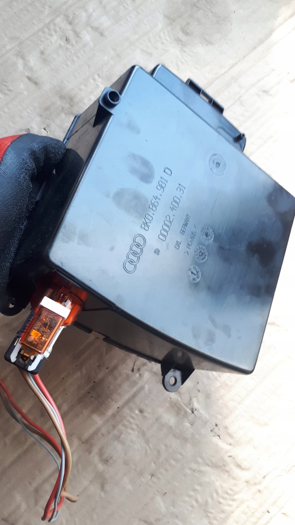 фото №6, S4 b8 lift a4 бардачок подлокотник 12v разъём 8k0864981d