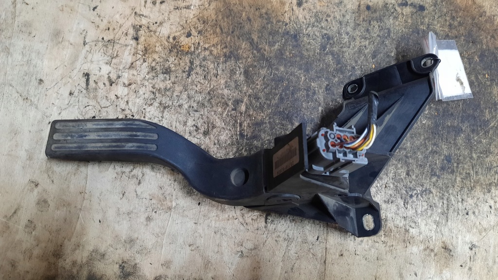 фото №1, Потенциометр газа ford mondeo 2.0d 02r