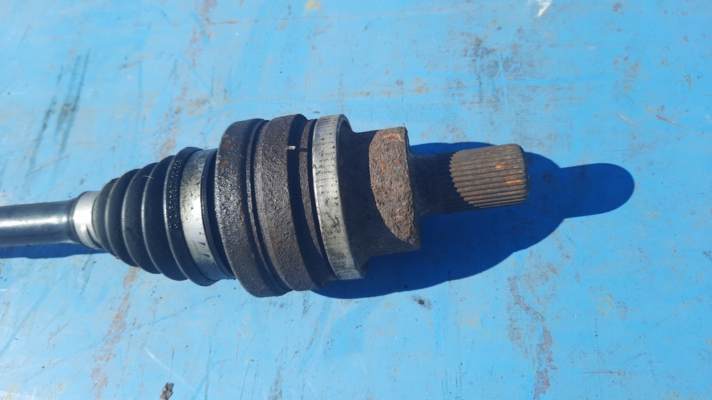 фото №5, Volvo привідний вал задня задня xc70 v60 s80 xc60 30681132