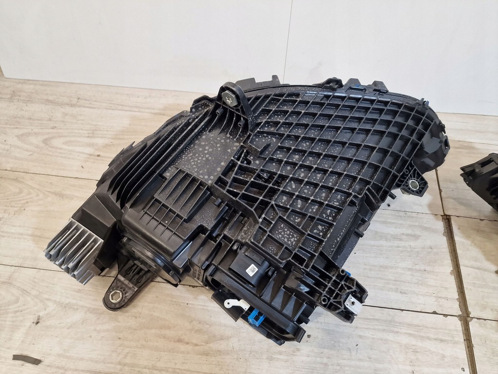 фото №10, Mercedes eqe suv w294 лампа ліва права digital eu a2949062601 a2949062501