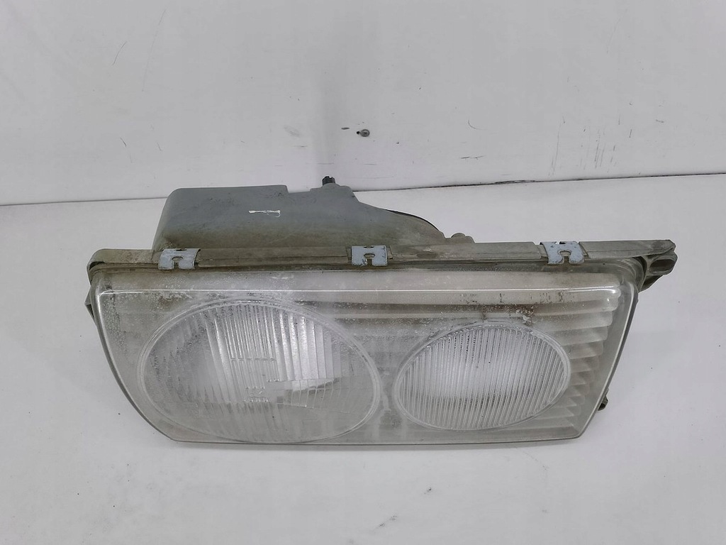 фото №7, Лампа перед правая mercedes-benz w123 1305235051r