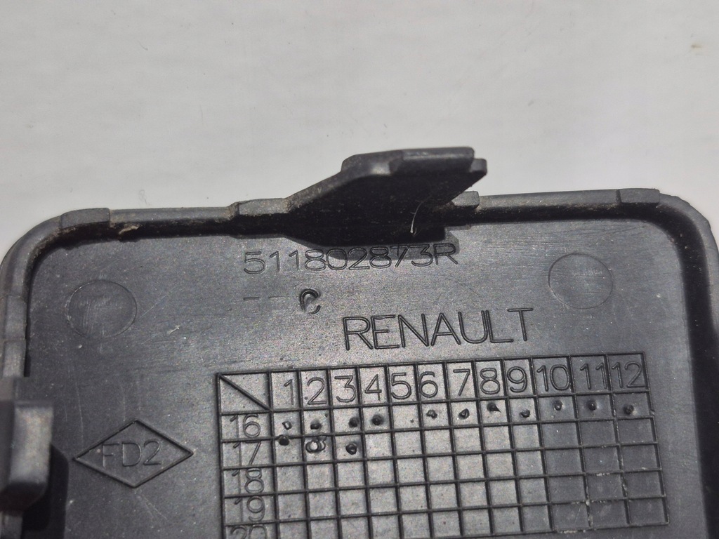 фото №9, Dacia sandero ii 16-20 lift заглушка фаркоп бампера перед оригинальная