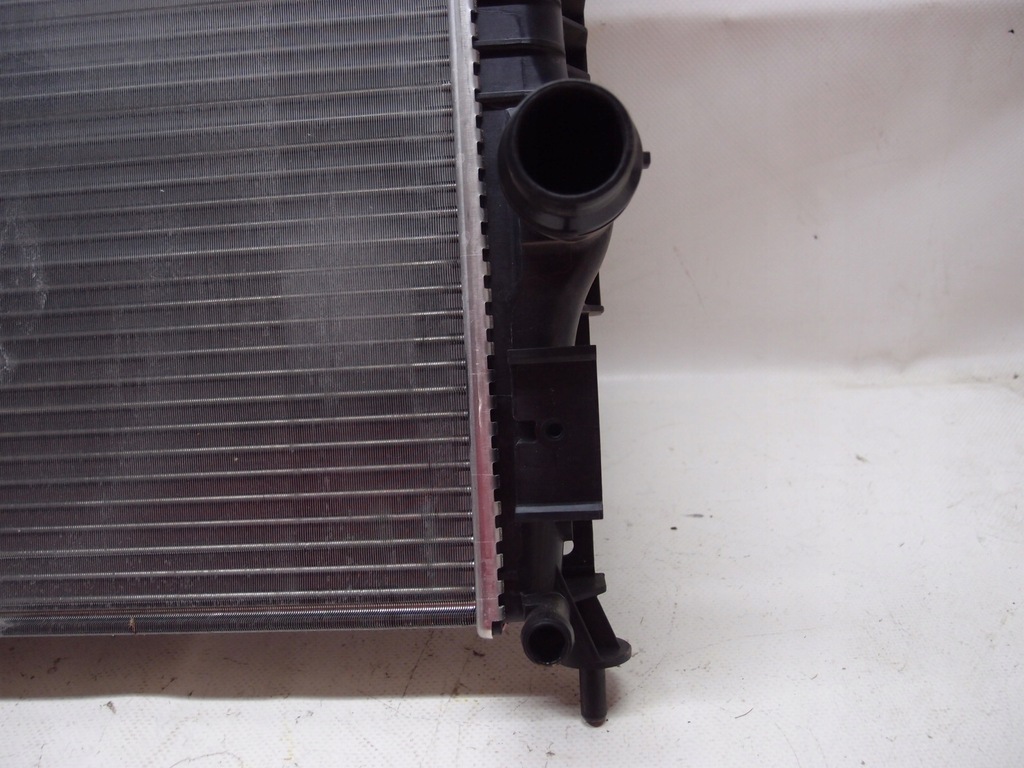 фото №11, Радиатор wody 9809141780 citroen ds7