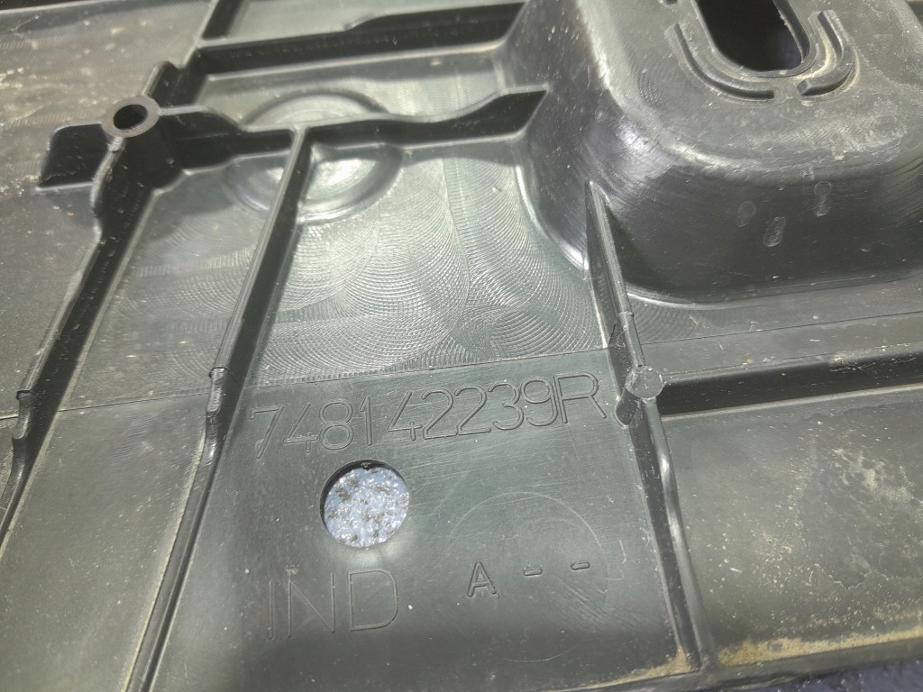 фото №10, Renault megane iv hb захист підвіска 748152941r