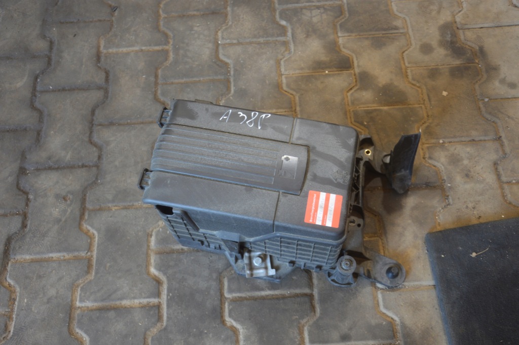 фото №1, Audi a3 8p fl корпус акумулятор