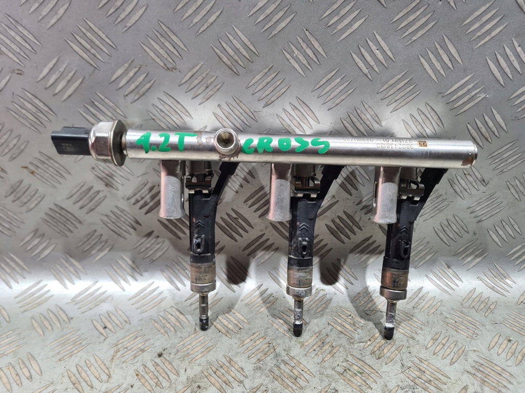 фото №1, Молдинг впрыскная форсунки corsa f crossland x grandland x 1.2 turbo