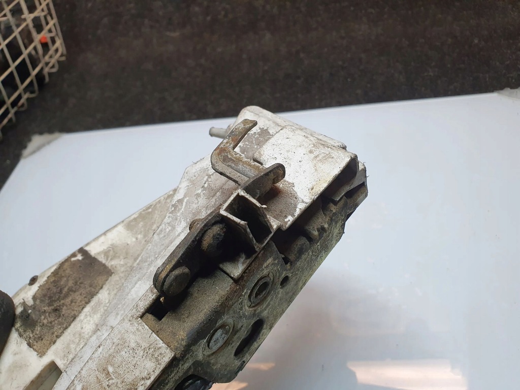 фото №8, Ford galaxy 1999 замок двері задніх