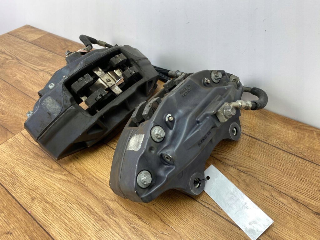 Купити Комплект супортів гальмівних brembo swap chevrolet camaro ss 2016+ 6.2 америка