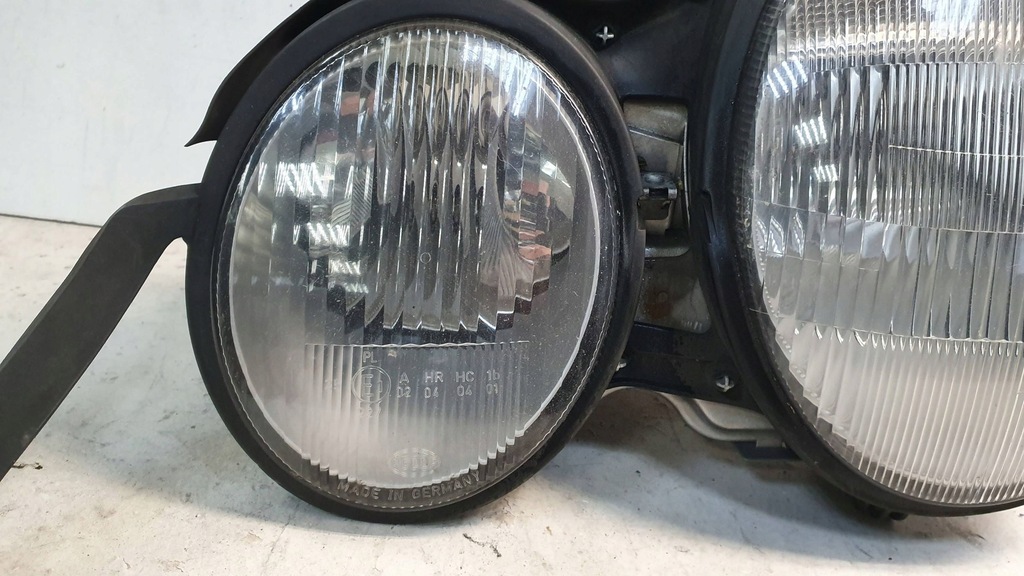 фото №4, Лампа перед левая mercedes w210 95-